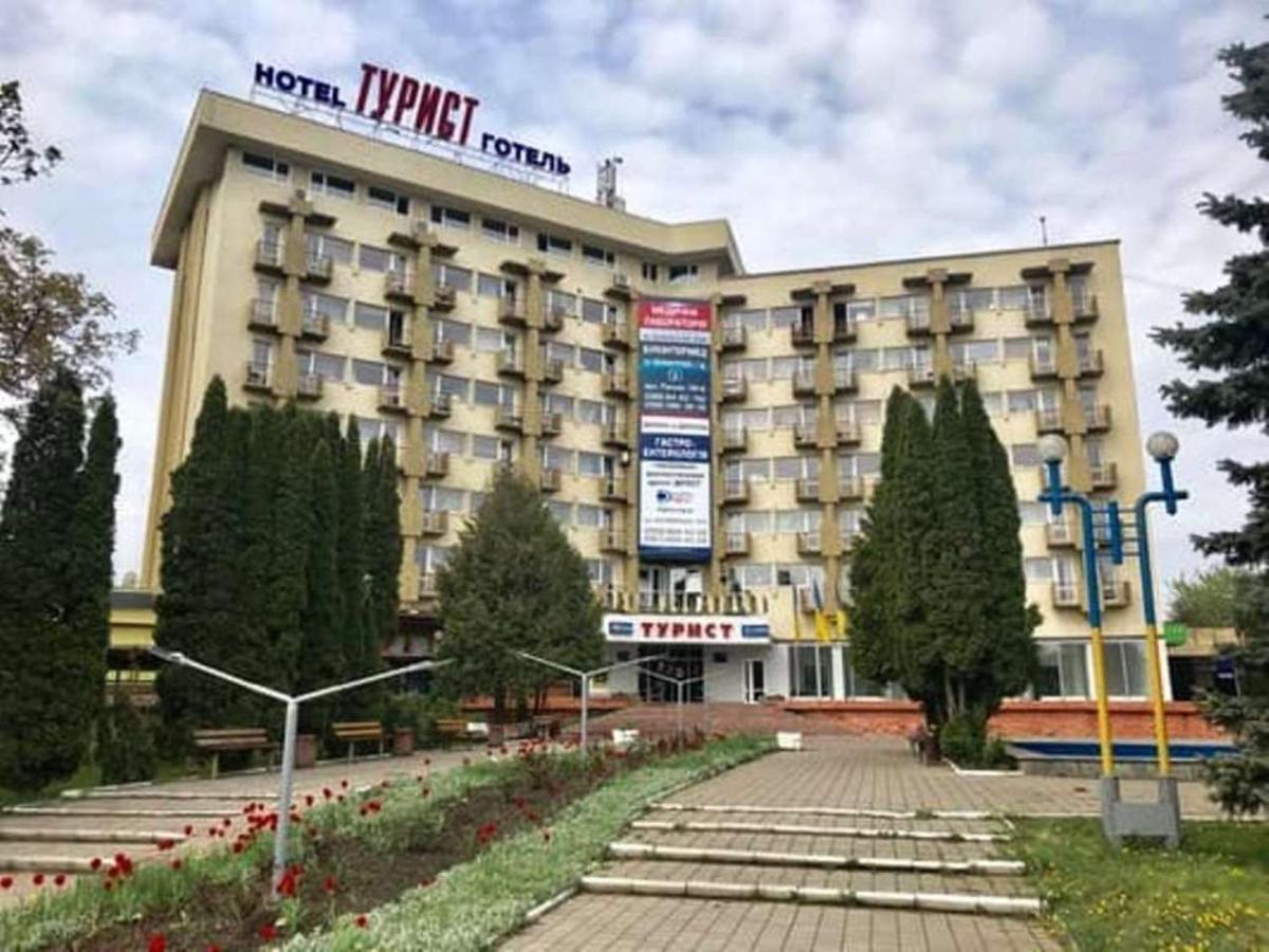 Tourist Chernivtsi Bagian luar foto